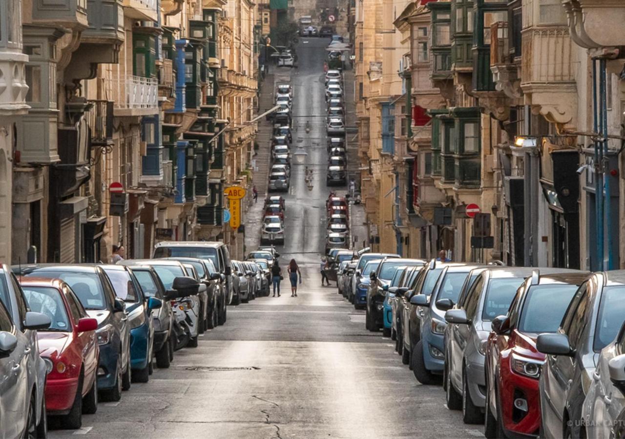 Sunny One Bedroom Apartment In Old Bakery Street Valletta Exteriör bild